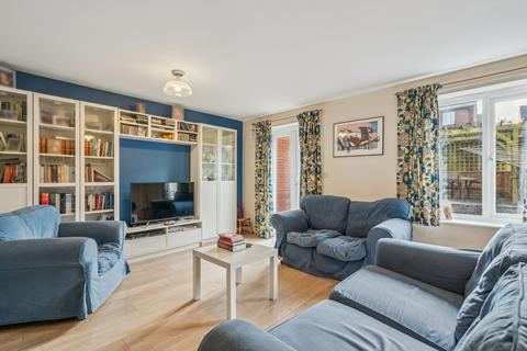 4 Dunnock End, Didcot, OX11 6AD