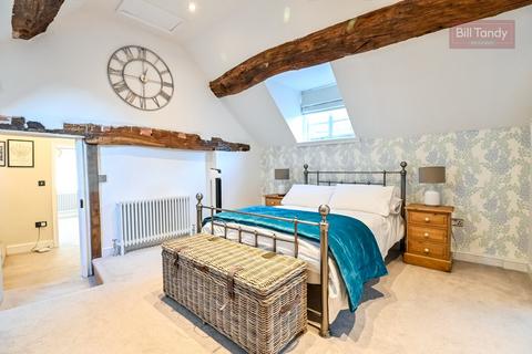 26 Beacon Street, Lichfield, WS13 7AJ