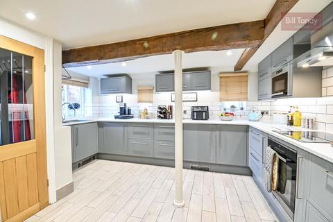 26 Beacon Street, Lichfield, WS13 7AJ