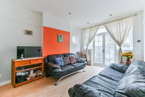 3 bedroom end of terrace house for sale, Stuart Road, CR7, Croydon, Thornton Heath, CR7