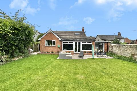 4 bedroom detached house to rent, Pease Fold, Kippax