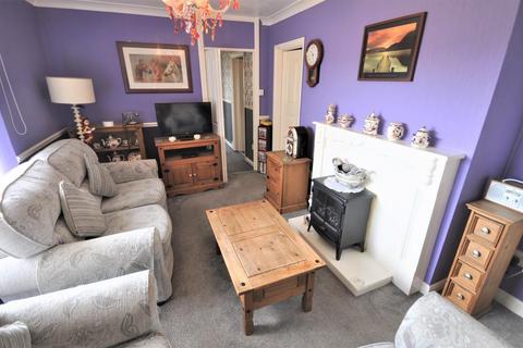 2 bedroom house share for sale, Elmhirst Road, Thorne, Doncaster, DN8