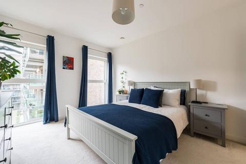 2 bedroom flat for sale, 1 Ironworks Way, London, E13, Upton Park, London, E13