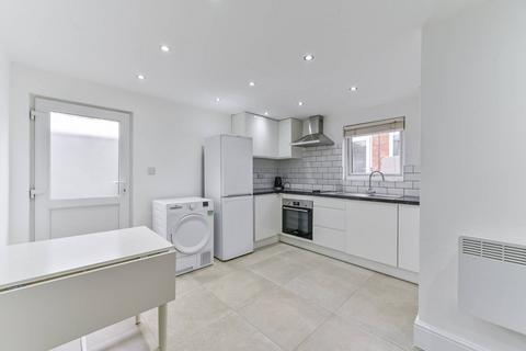 80 Harcourt Road, Thornton Heath, CR7 6BW