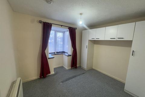 1 bedroom detached house to rent, Clocktower Mews, Kent ME6