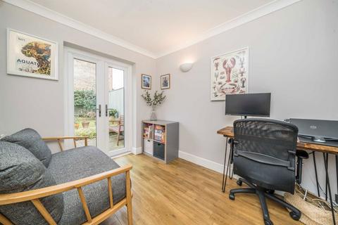 80 Beaconsfield Road, Surbiton, KT5 9AP
