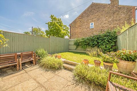 80 Beaconsfield Road, Surbiton, KT5 9AP