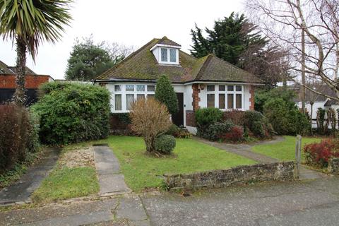 3 bedroom detached bungalow for sale, Kingsmead, Cuffley