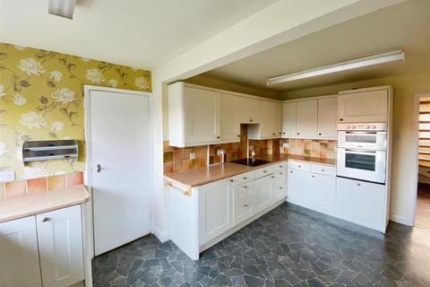 2 Greenacres, Ludlow, SY8 1LU