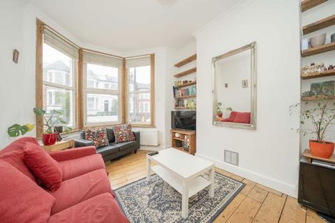 1 bedroom flat to rent, Wightman Road, London N8