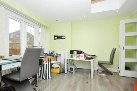 5 bedroom terraced house for sale, Brangbourne Road, Bromley, Kent, BR1