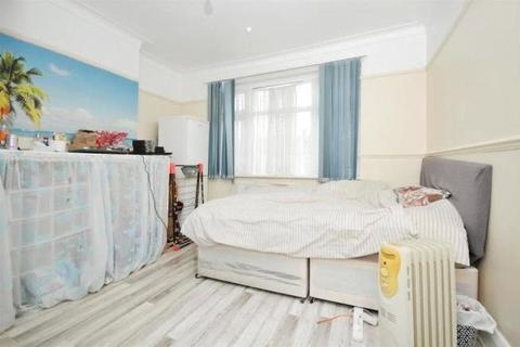 5 bedroom terraced house for sale, Brangbourne Road, Bromley, Kent, BR1