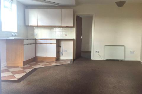 1 bedroom flat to rent, Dartmouth Avenue, Walsall WS3