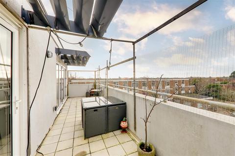 undefined, Broadwater Street West, Broadwater, Worthing