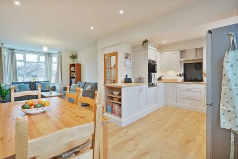79 Dalewood Road, Sheffield, S8 0EE