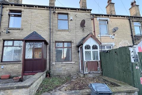 2 bedroom terraced house for sale, Booth Street, Cleckheaton