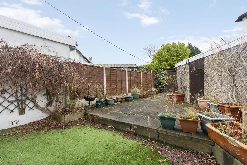Patio/rear garden