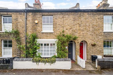 2 bedroom terraced house for sale, Park Place, London, Greater London, W5