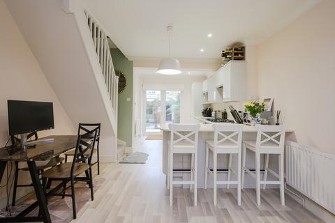 22 May Road, Twickenham, TW2 6QP