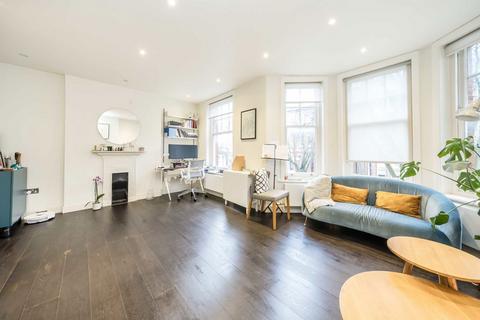 3 bedroom flat to rent, Dennington Park Road, London NW6