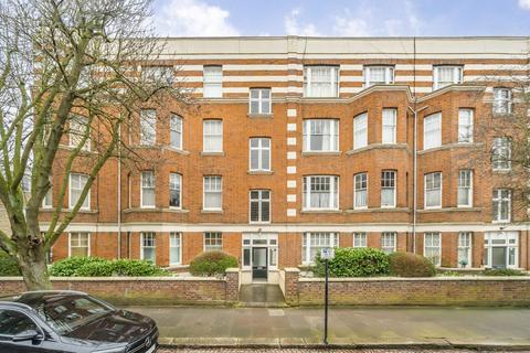 3 bedroom flat to rent, Dennington Park Road, London NW6