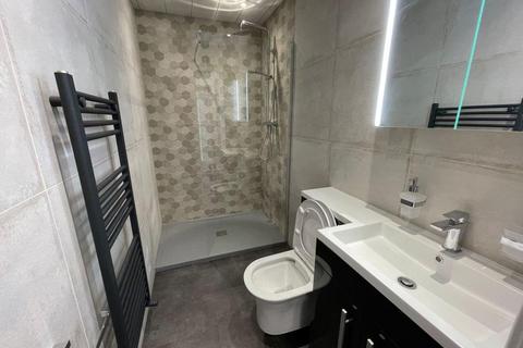 2 bedroom apartment to rent, Bowsden Terrace, Newcastle upon Tyne NE3