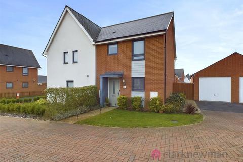 3 bedroom semi-detached house for sale, Blackthorn Drive, Old Harlow CM17