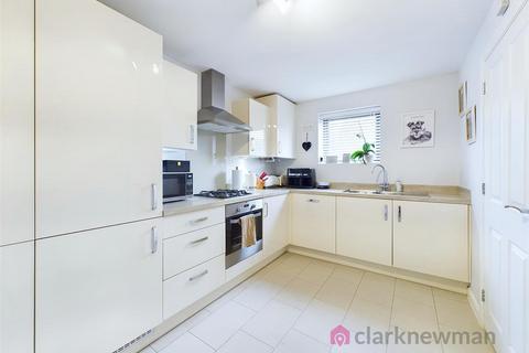 3 bedroom semi-detached house for sale, Blackthorn Drive, Old Harlow CM17