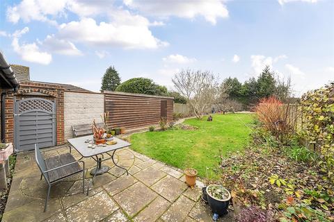 3 bedroom semi-detached bungalow for sale, Fontwell Avenue, Eastergate