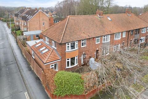 3 bedroom end of terrace house for sale, Ainsty Avenue, Tadcaster Road, York