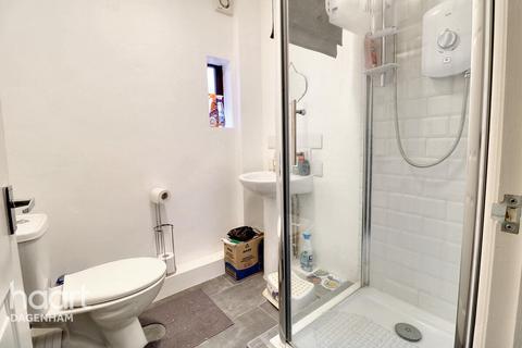 53 Meadow Road, Dagenham, RM9 5PR