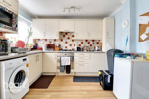 53 Meadow Road, Dagenham, RM9 5PR