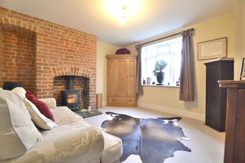 4 bedroom semi-detached house for sale, Welveland Lane, Gloucester GL4