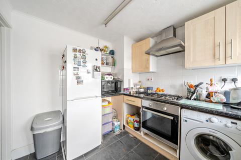 1 bedroom maisonette for sale, Manor Road, Twyford, Winchester, Hampshire, SO21