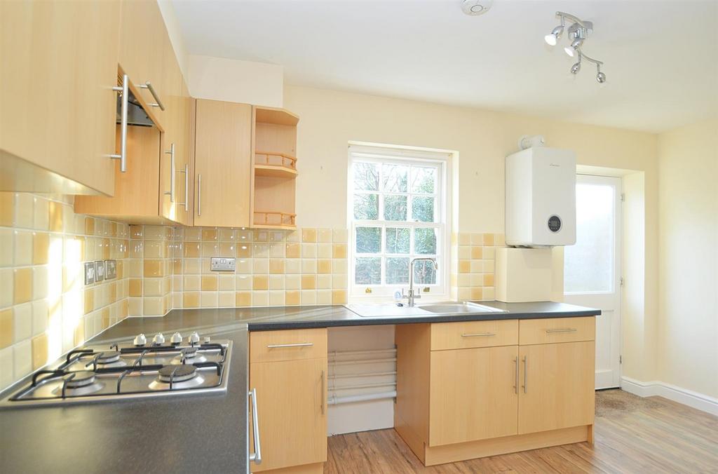 Resized Kitchen2.jpg