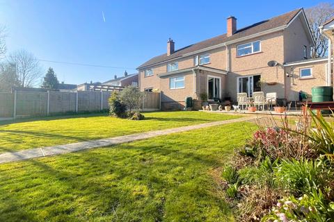 44 Dixton Close, Monmouth, NP25