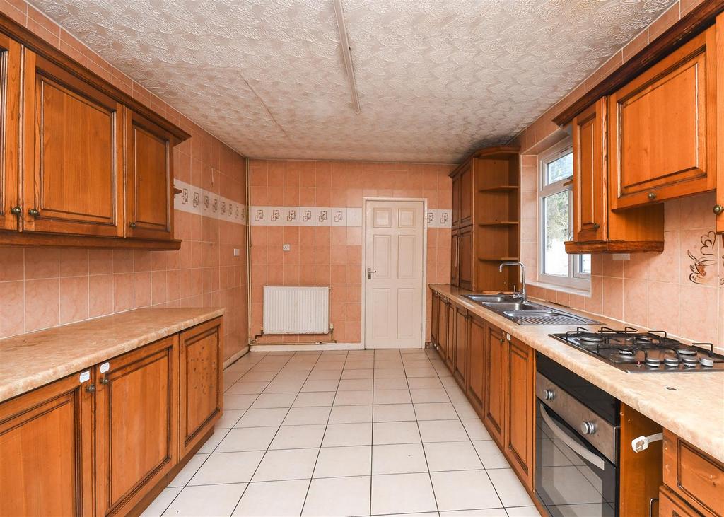 51 Park Road West - Kitchen.jpg