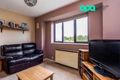 1 bedroom apartment for sale, 1 Bedroom Investment Apartment - Avern Close , Tipton, Sandwell , DY4