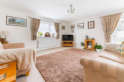 4 Beehive Way, Bawdeswell, Dereham, NR20 4WH