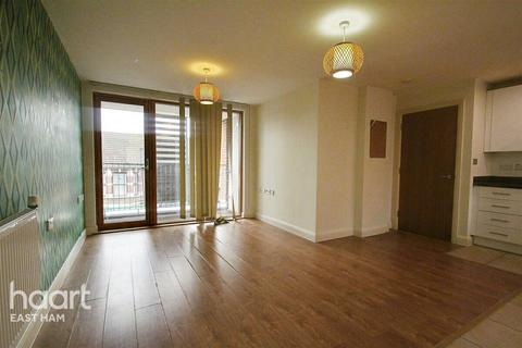 2 bedroom apartment to rent, Oberon Court, LONDON