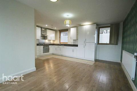 2 bedroom apartment to rent, Oberon Court, LONDON