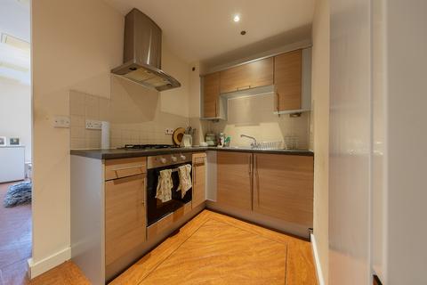 1 bedroom flat for sale, Main Street, Shirley B90