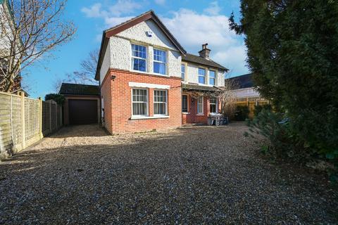 4 bedroom detached house for sale, Broadshard Lane, Ringwood, BH24