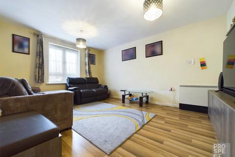 2 bedroom apartment for sale, Holyhead Mews, Slough, Berkshire, SL1