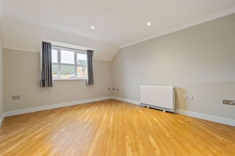 2 bedroom apartment for sale, Springbank Gardens, Lymm WA13