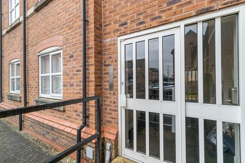 2 bedroom apartment for sale, Springbank Gardens, Lymm WA13