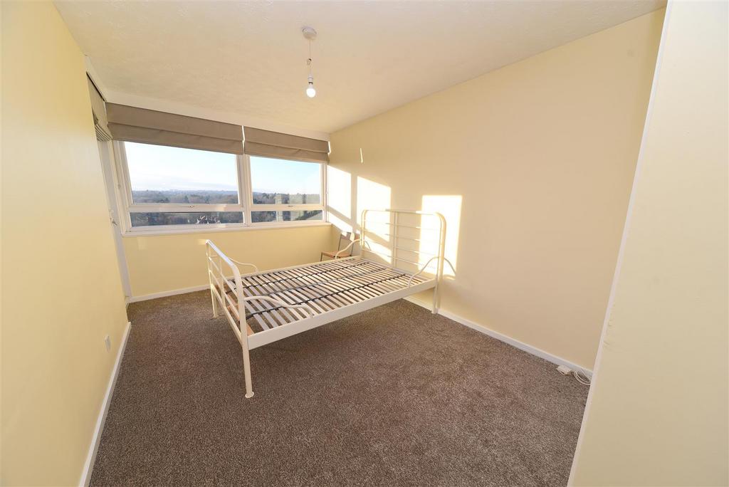 Bedroom 1.JPG