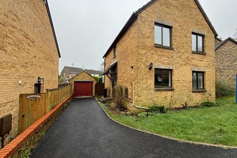 4 bedroom detached house for sale, Eastleaze, Blandford Forum