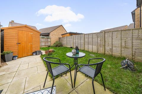 3 bedroom semi-detached house for sale, Meadow View, Bridgefield, Ashford TN25