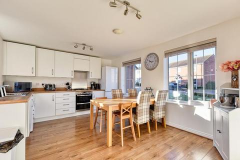 3 bedroom detached house for sale, Stonebridge Way, Calverton, Nottingham